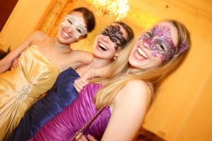 Tanzvergnügen: "Masken" am Wiener Concordia Ball im Rathaus