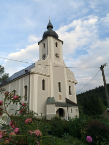 Die Kirche in Hermannstadt ist dem Hl. Andreas geweiht. 